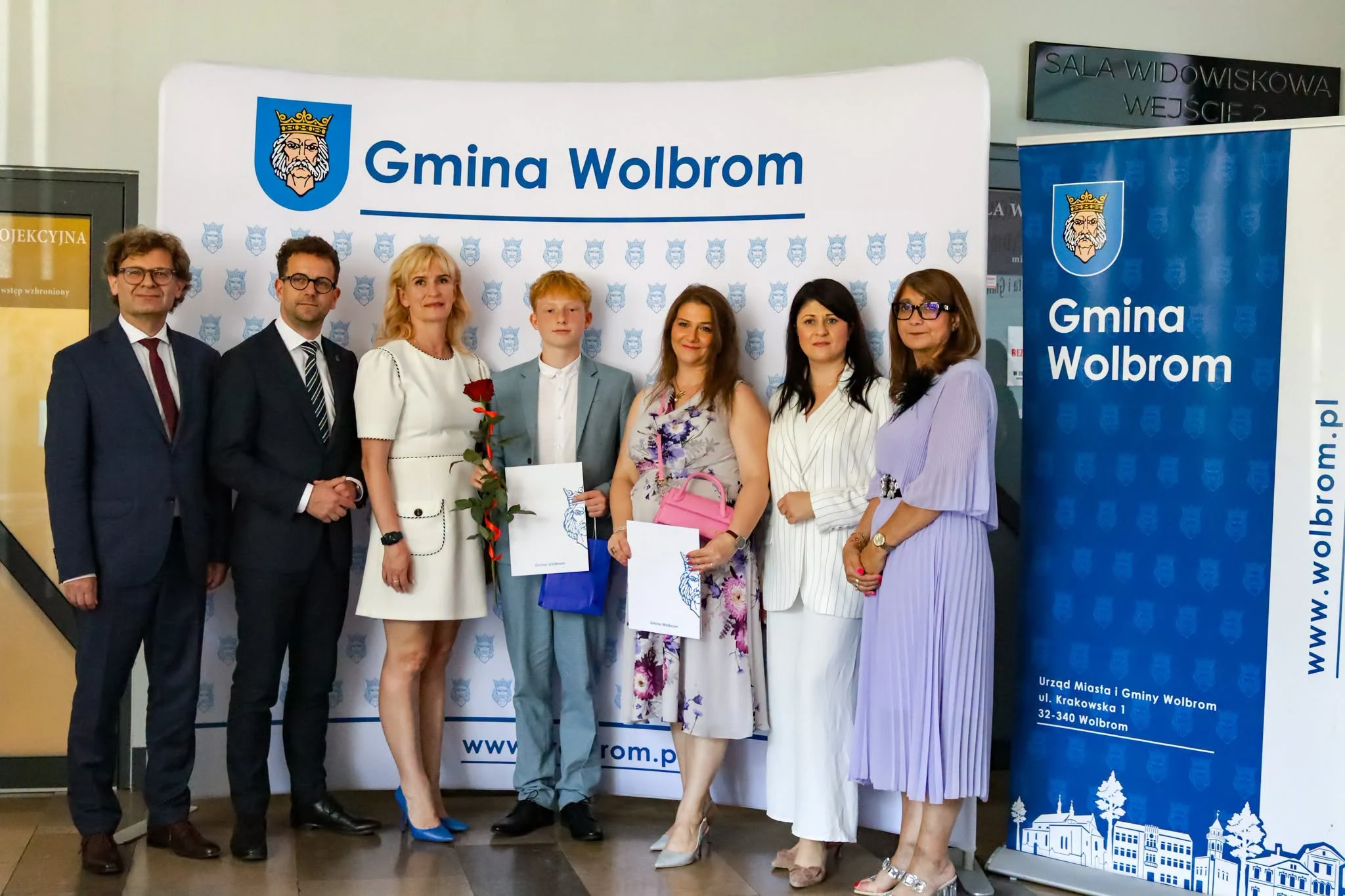 23 stypendystów nagrodzonych przez Burmistrza Wolbromia — zdjęcie 27